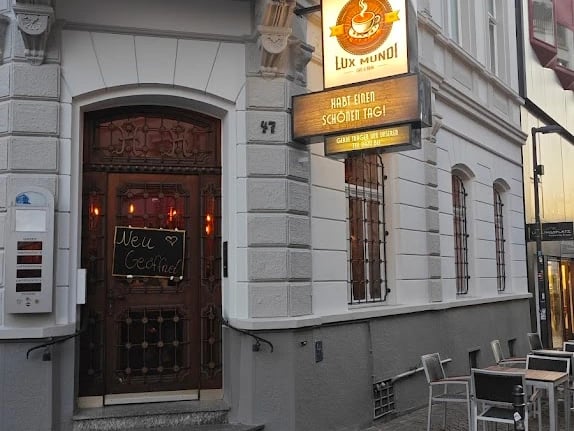 Café Lux Mundi - EIngang.jpg