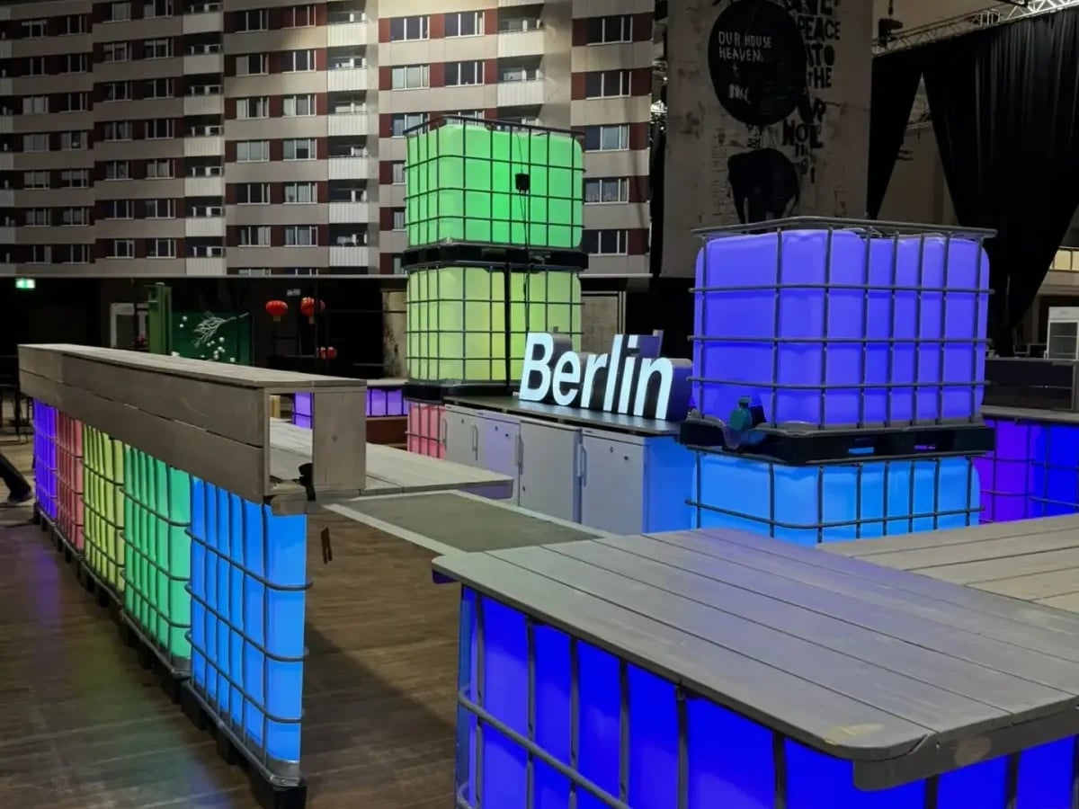 Berlineventkunstleuchtingwuerfel