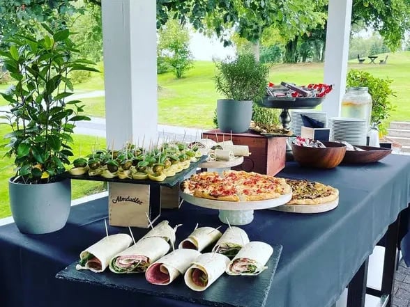 Buffet Im Freien Skewers Pizza Wraps