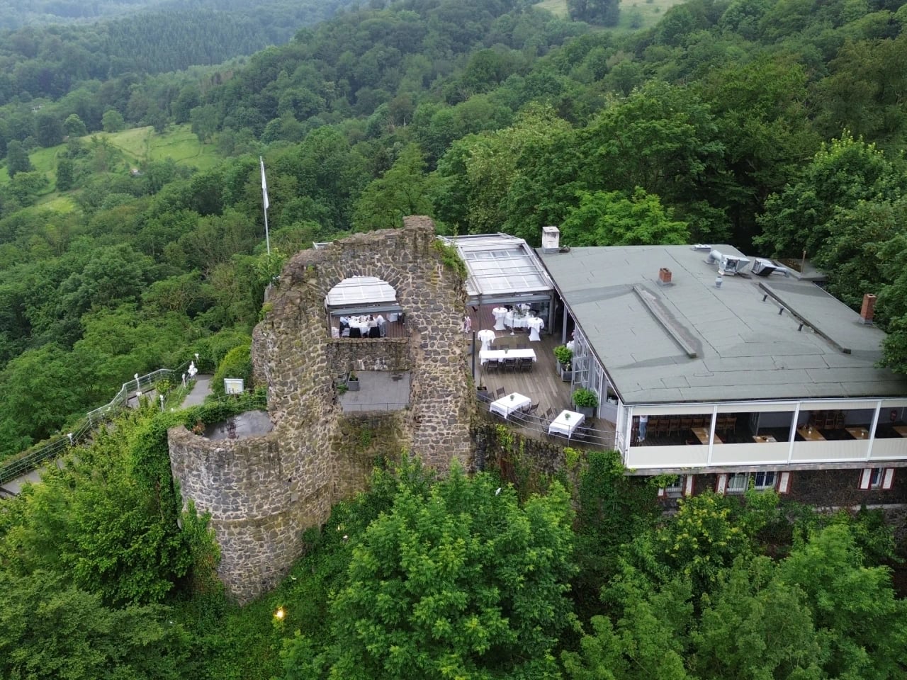 Restaurant am Rolandsbogen - Eventlocation - in Remagen - Bild 1