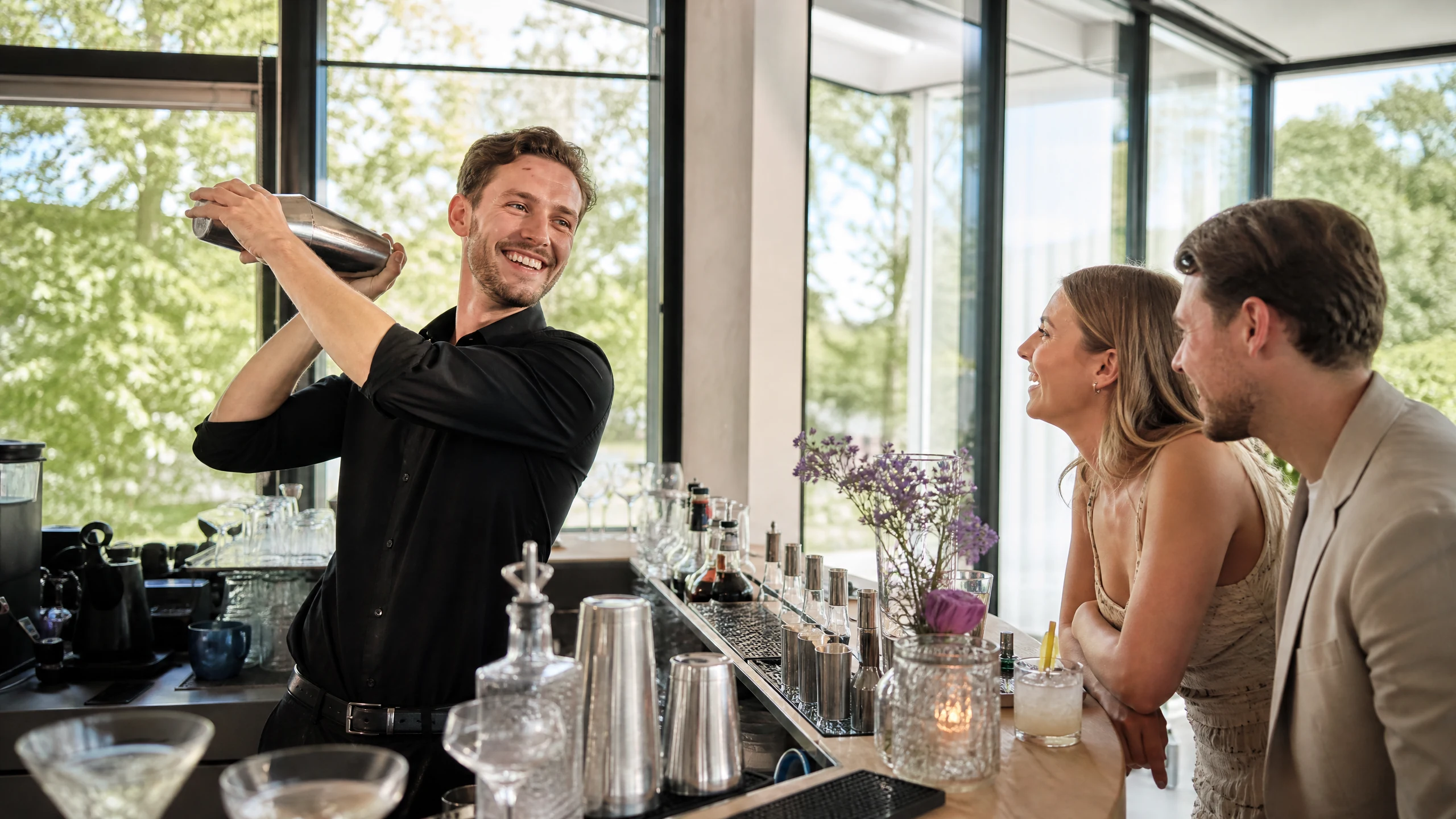 Barkeeper auf Deutsch: Rolle, Skills und den passenden Profi buchen