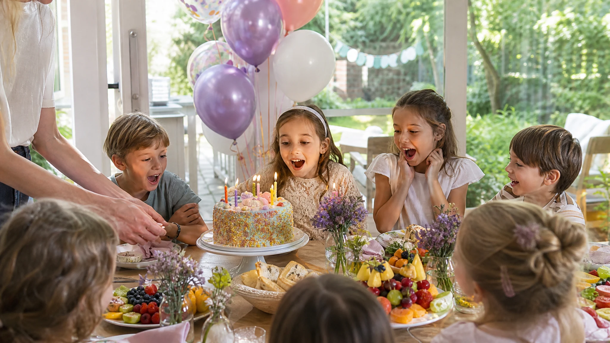 Kindergeburtstag: Essen, das Kinder begeistert und Eltern entspannt