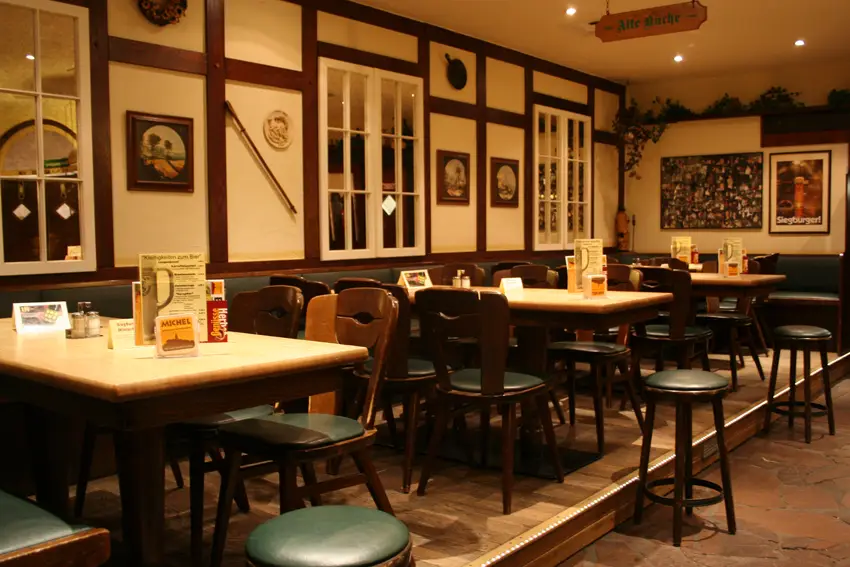 Gemuettliches Restaurant Interieur