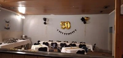 Dekorierter Raum 50 Geburtstag Feier