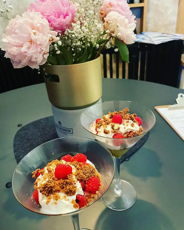 Dessert Becher Himbeeren Geburtstag Feier