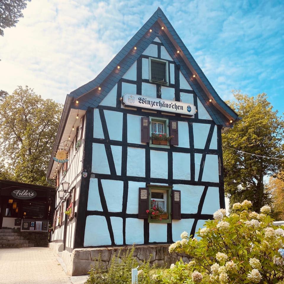 am Winzerhäuschen am Drachenfels