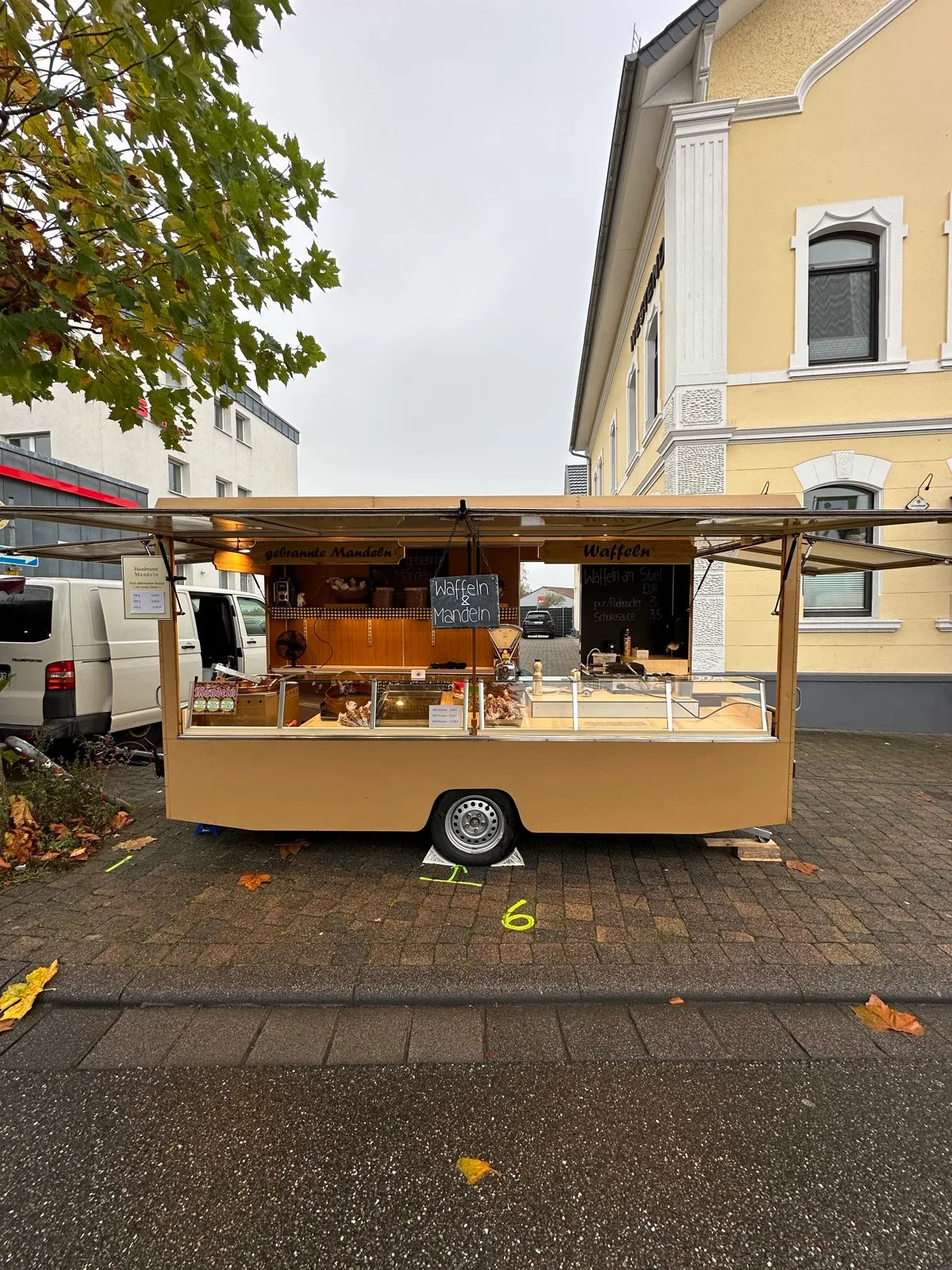 Mandelmanufaktur Helwig - Foodtruck - in Rösrath - Bild 1