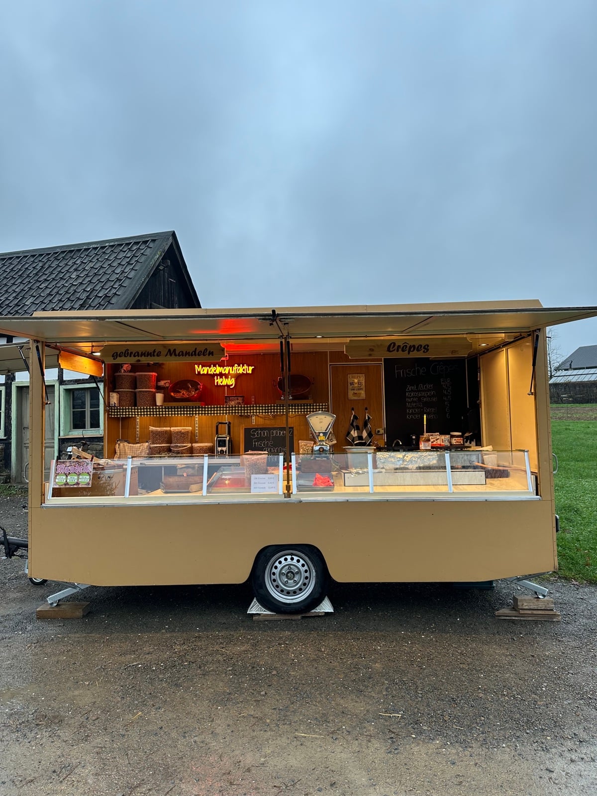 Mandelmanufaktur Helwig - Foodtruck - in Rösrath - Bild 2