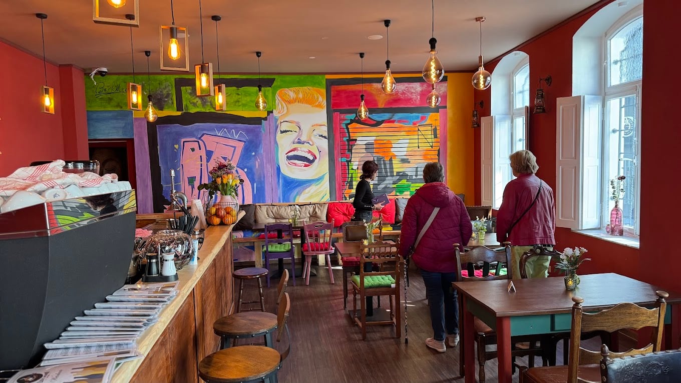 Café Lux Mundi – Raum.jpg