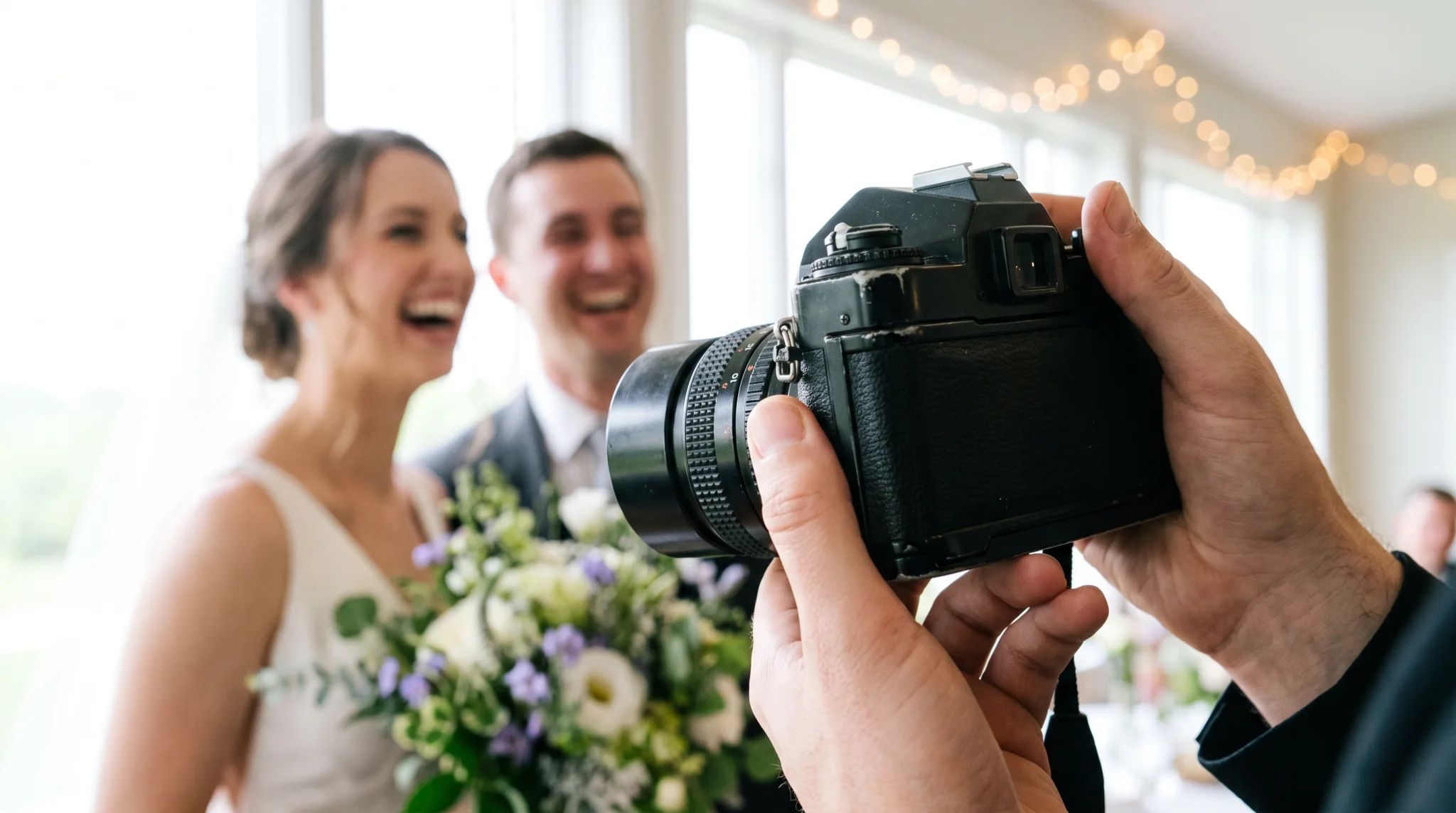 Kamera und Equipment eines Eventfotografen bei einer Feier in Köln